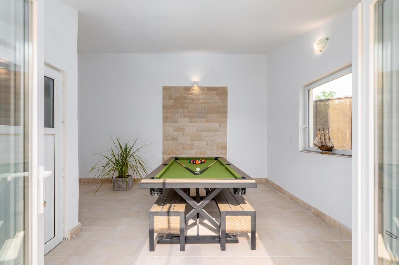 Villa Ostone Pula Bagian luar foto