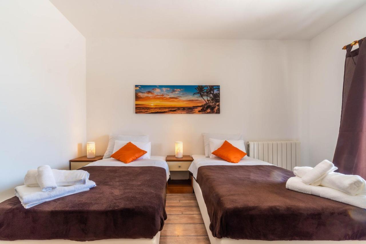 Villa Ostone Pula Bagian luar foto